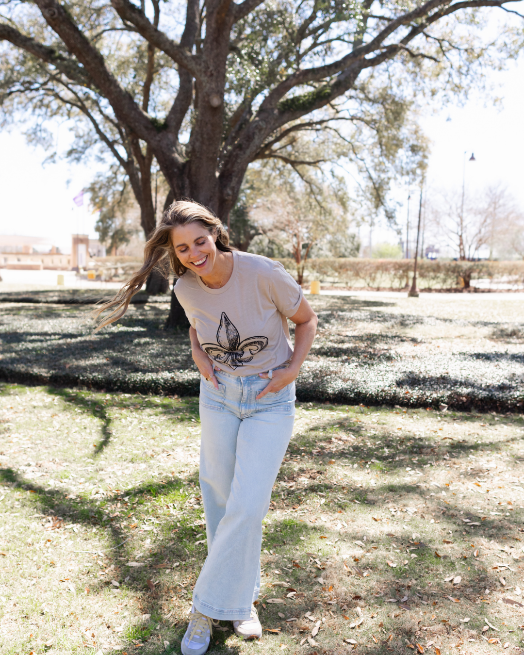 Fleur De Lis T-Shirt, Louisiana State Icon, Sweet Baton Rouge T-Shirts, Louisiana Apparel